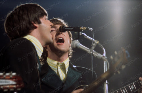 Beatles Paul McCartney & John Lennon in Munich 1966 Photo Print